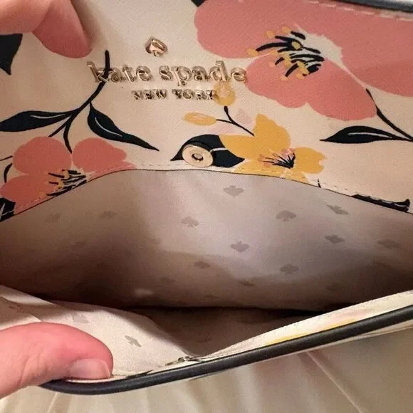 Kate Spade New York Staci Lily Blooms Floral Laptop Tote EUC MSRP $449 - Picture 6 of 10